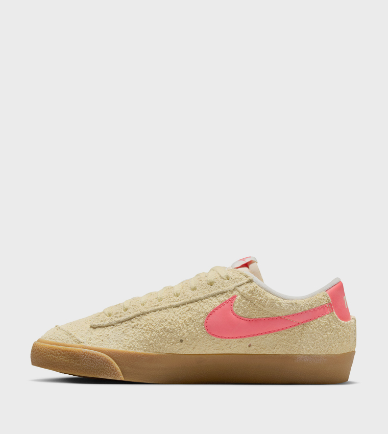 BLAZER '77 Low Top Sneakers