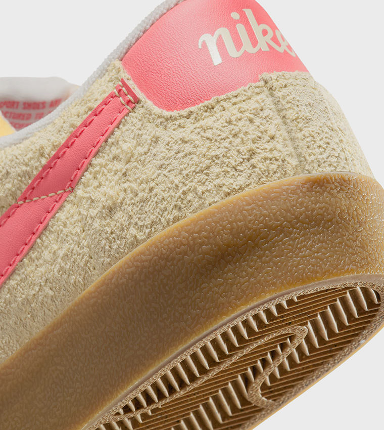 BLAZER '77 Low Top Sneakers