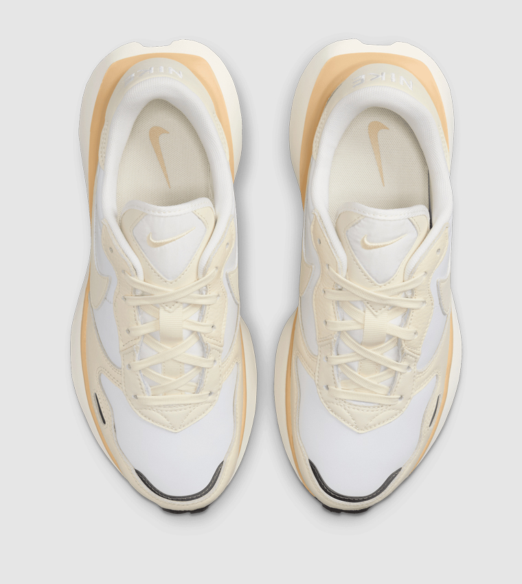 PHOENIX WAFFLE Leather Low Top Sneakers