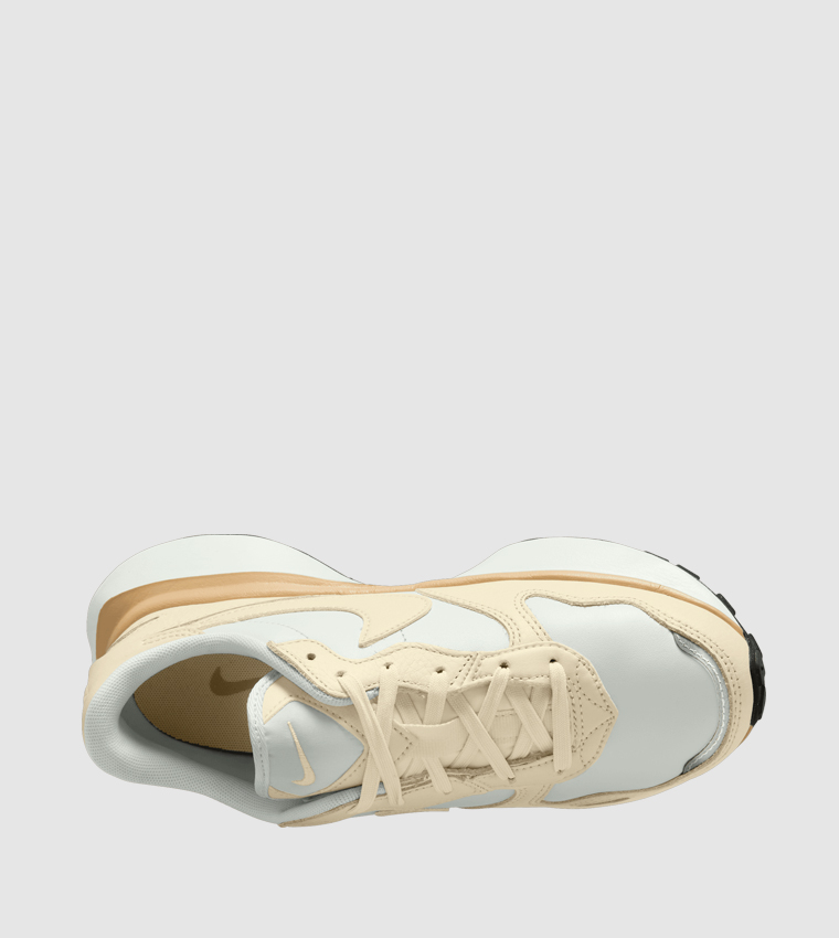 PHOENIX WAFFLE Leather Low Top Sneakers