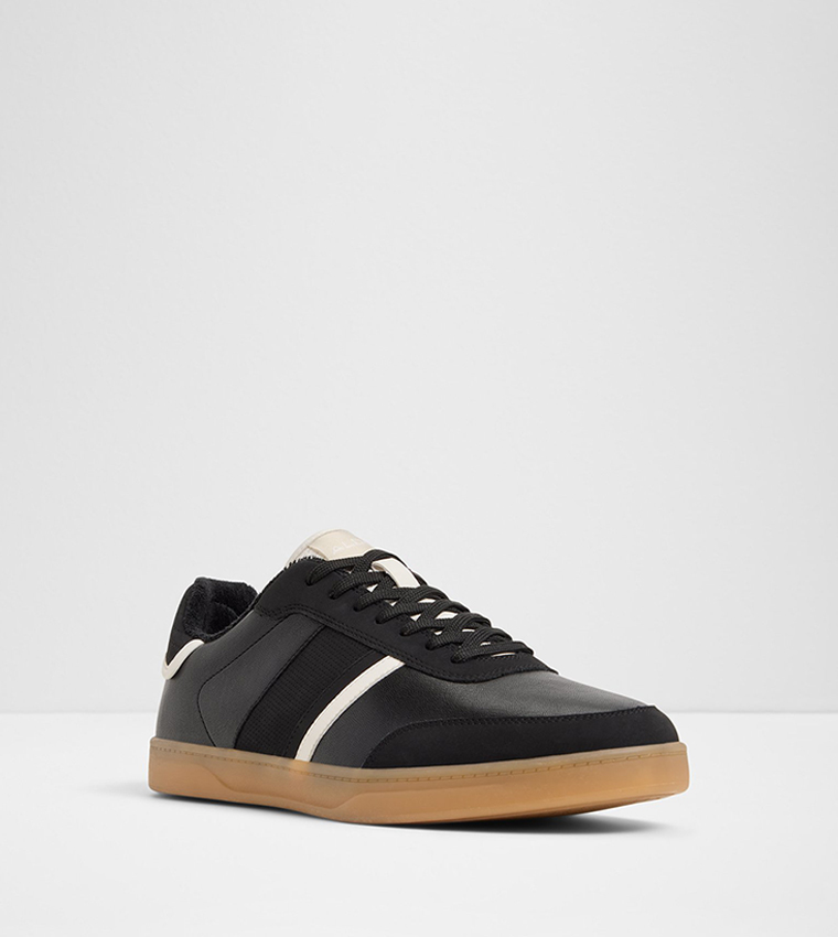 FREEKICK Textured Low-Top Sneakers
