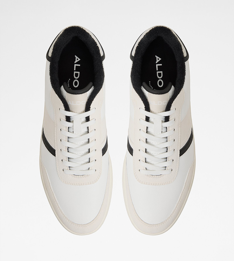 FREEKICK Lace-Up Sneakers