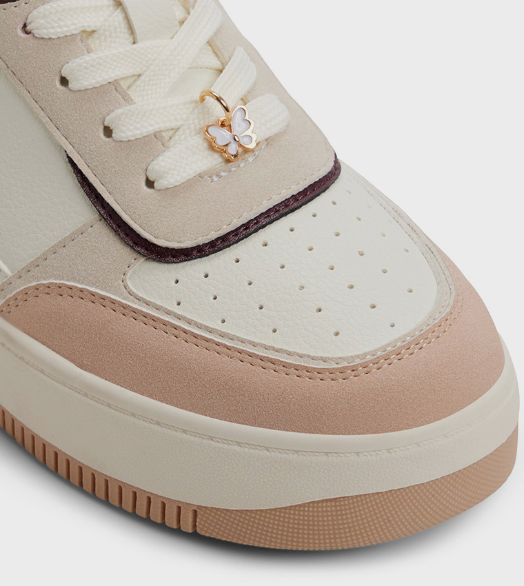 FRESHY Lace-Up Platform Sneakers