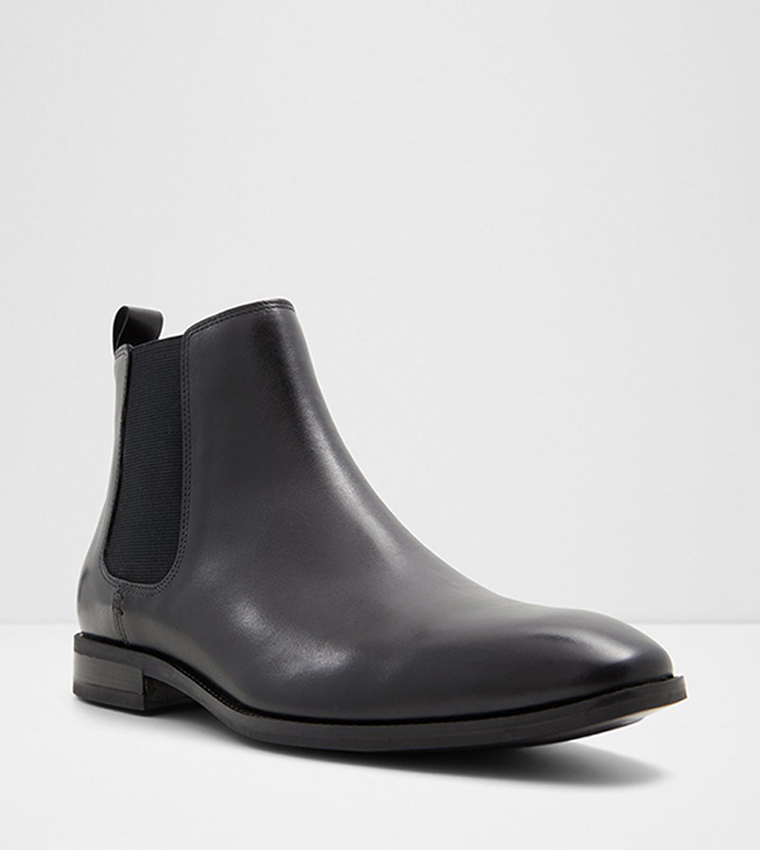 FRIELIA Leather Chelsea Boots