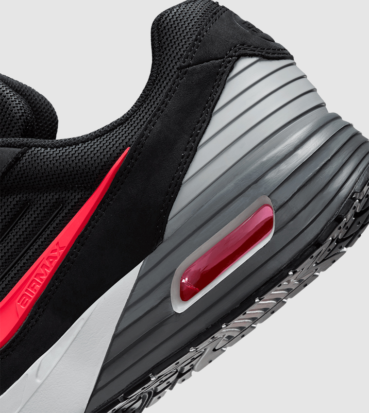 AIR MAX VERSE Lace Up Sneakers