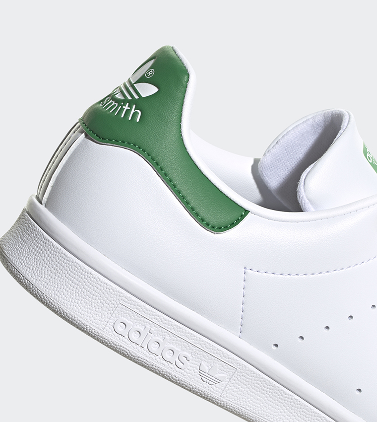 حذاء Stan Smith