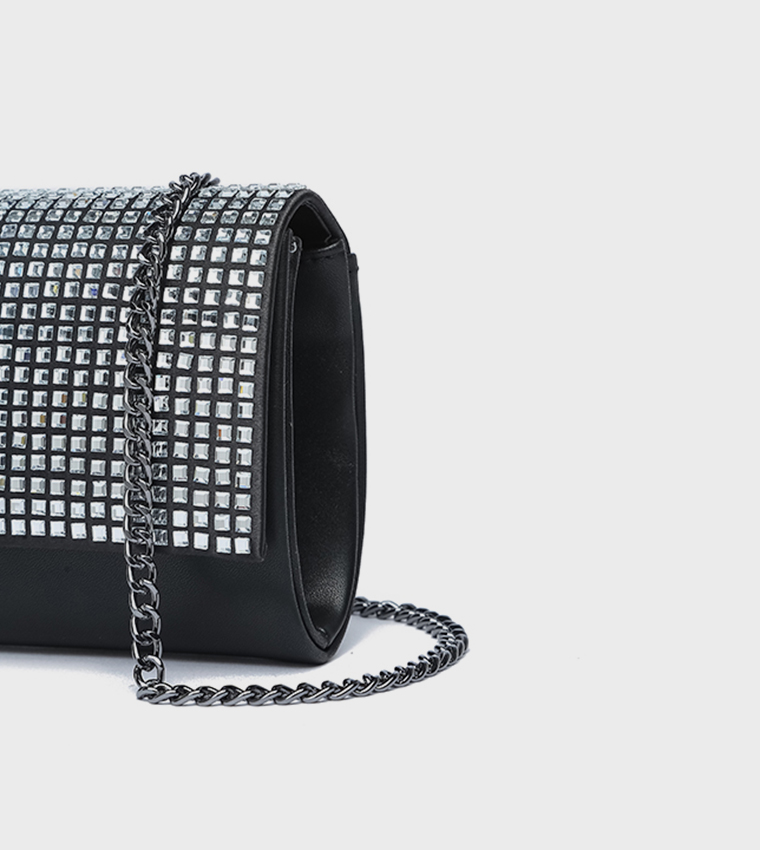 حقيبة كلاتش مزينة