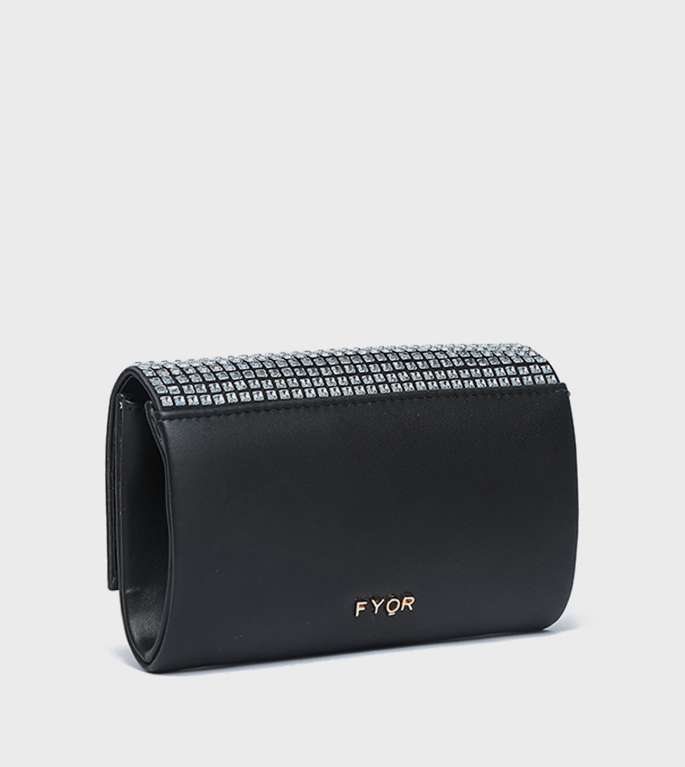 حقيبة كلاتش مزينة