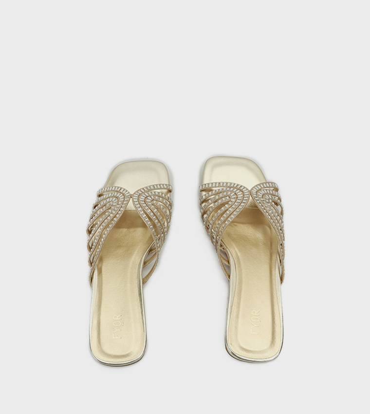Embellished Open Toe Flat Sandals