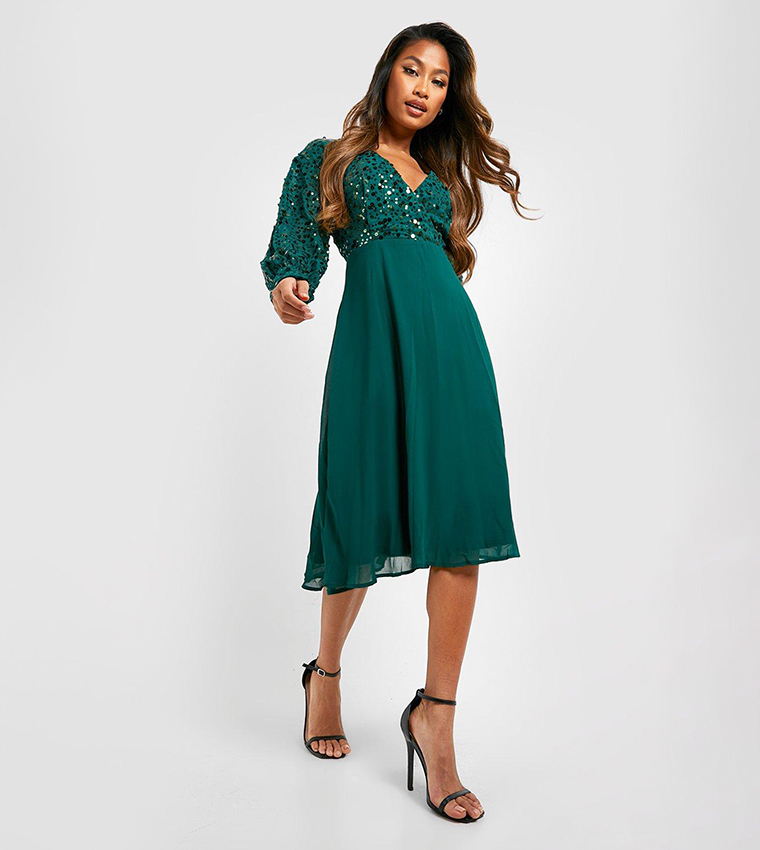Buy Boohoo Sequin Wrap Midi Skater Dress In Green | 6thStreet Bahrain
