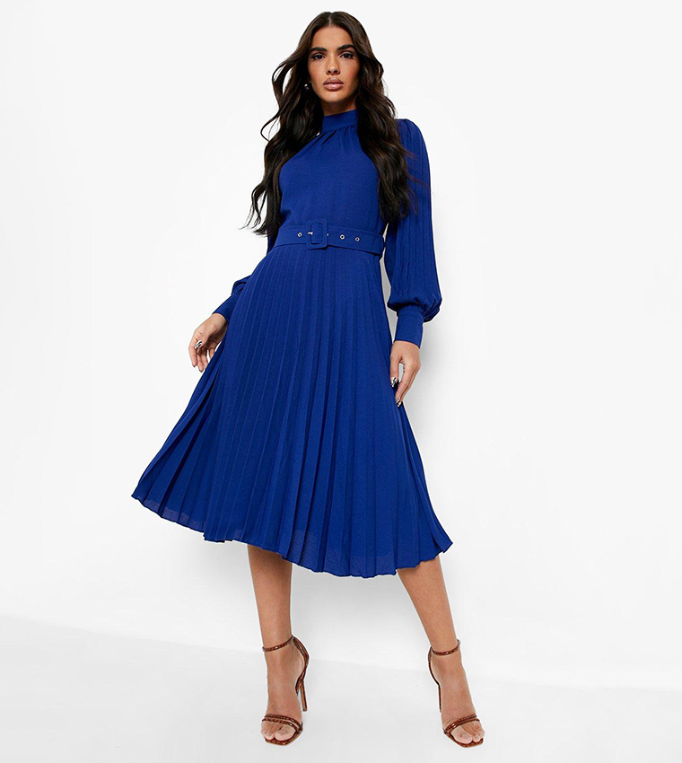Buy Boohoo Belted High Neck Pleated Skater Dress In Blue | 6thStreet Kuwait