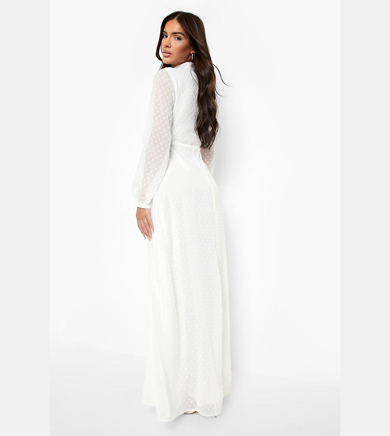 Buy Boohoo Dobby Wrap Long Sleeves Maxi Dress In White | 6thStreet Kuwait