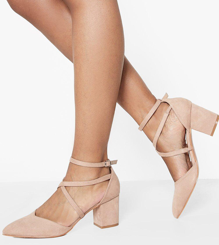 Nude low outlet block heel shoes