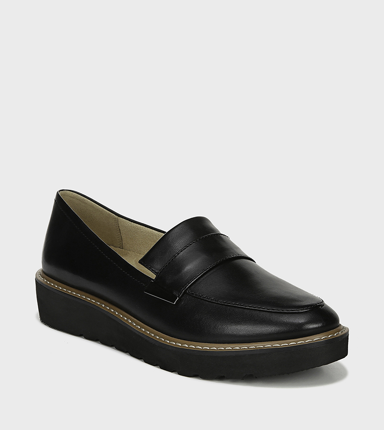 Naturalizer womens black loafers on sale