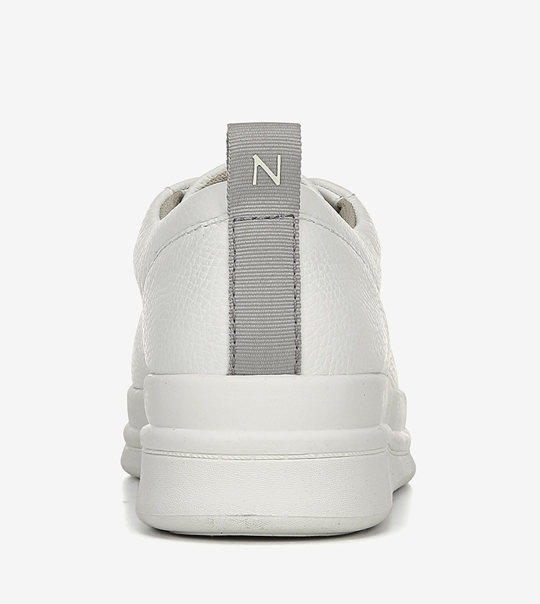 naturalizer white leather sneakers