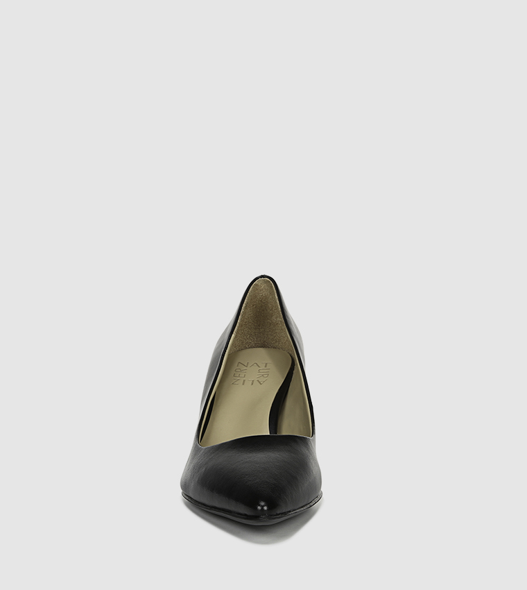 Buy Naturalizer EVERLY Pointed Toe Pumps In Black 6thStreet UAE