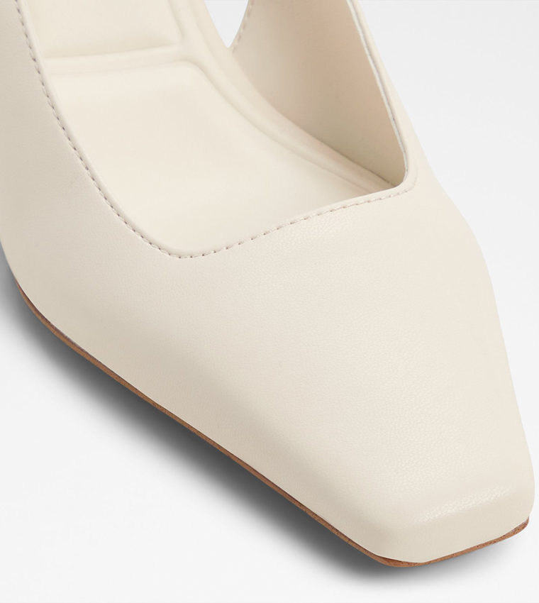 GABRIELLIE Pointed Toe Slingback Pumps