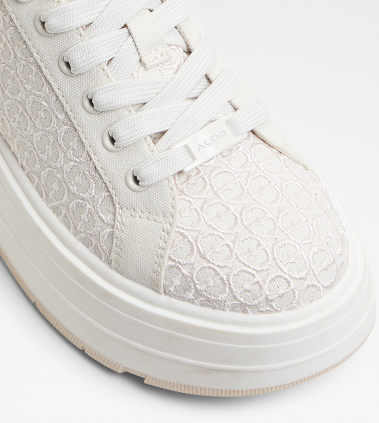 GARELIA Embroidered Platform Sneakers