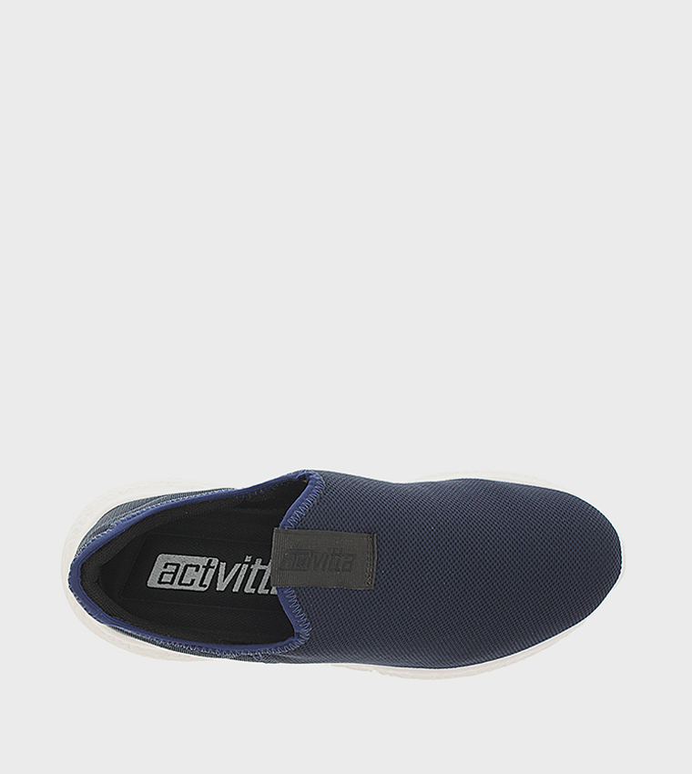 ANGUS Slip-On Sport Shoes