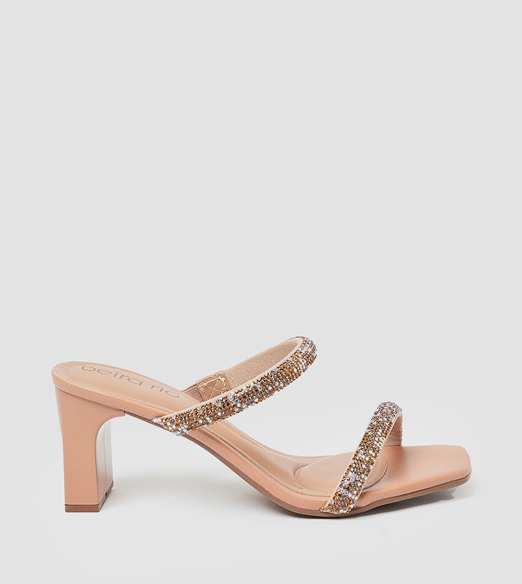 صندل بكعب مزخرف 