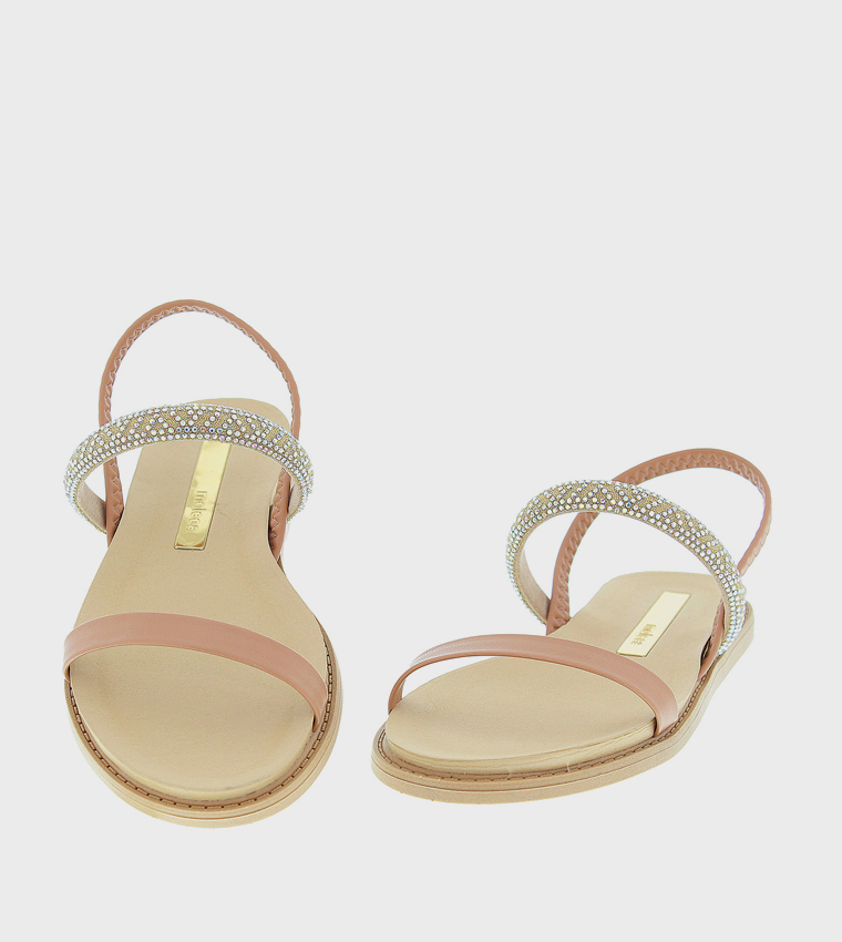 صندل فلات مزخرف بمقدمة مفتوحة