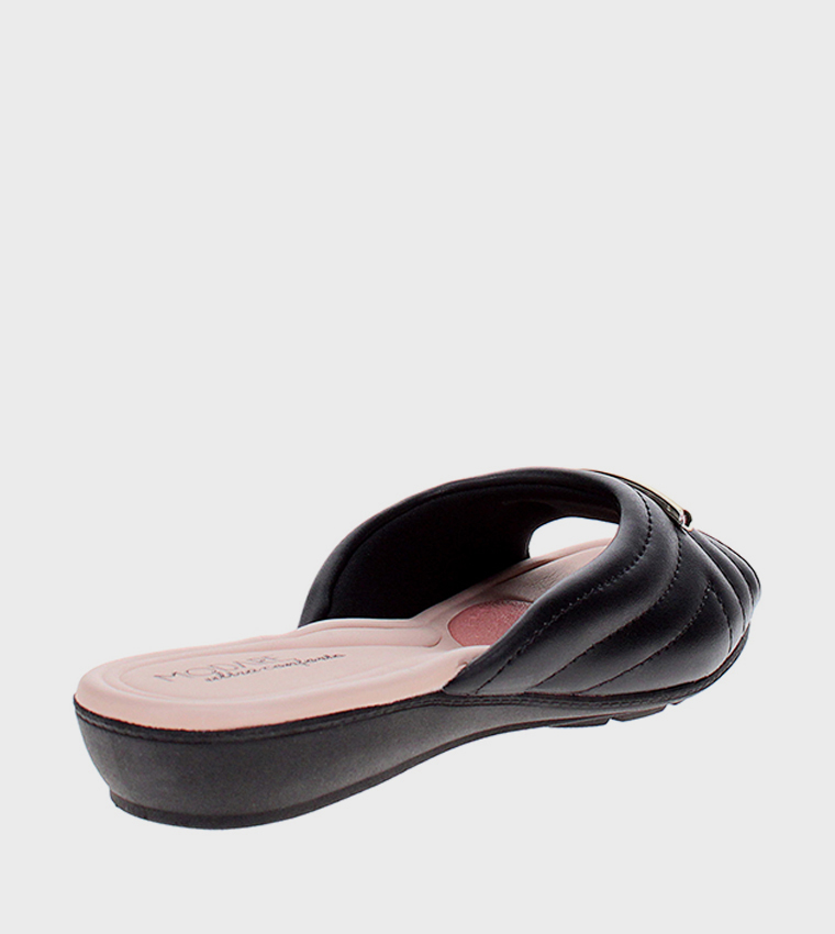 صندل كعب منخفض مبطن بمقدمة مفتوحة