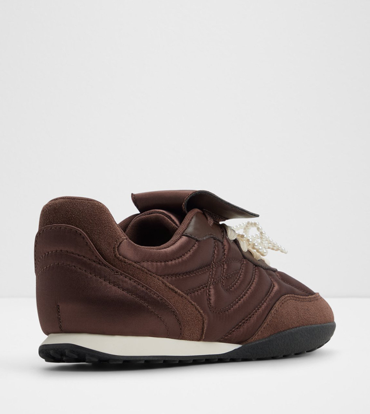 سنيكرز جري بمقدمة مستديرة 