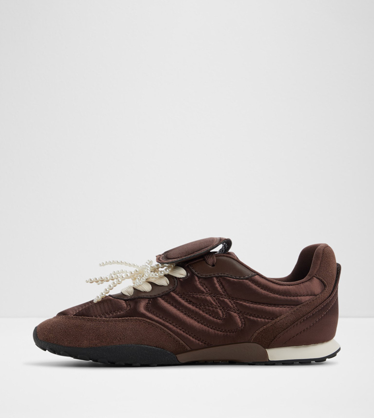 سنيكرز جري بمقدمة مستديرة 