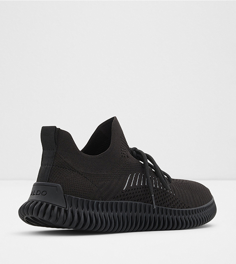 Gilgai Round Toe Mid Top Sneakers