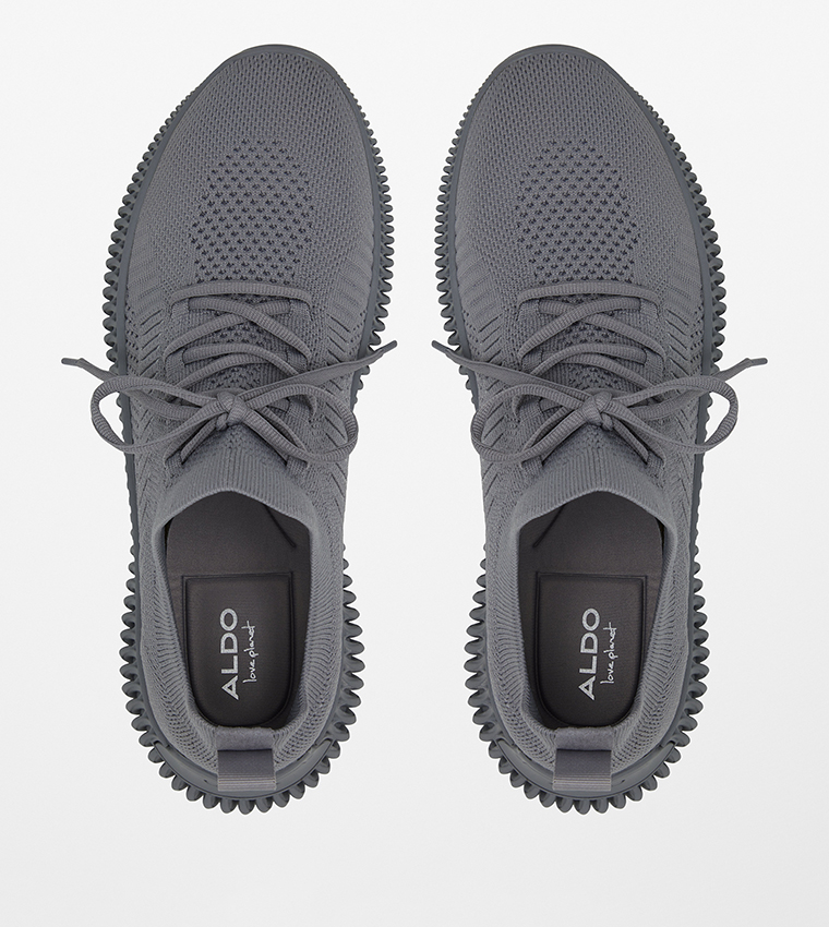GILGAI Round Toe Running Shoes