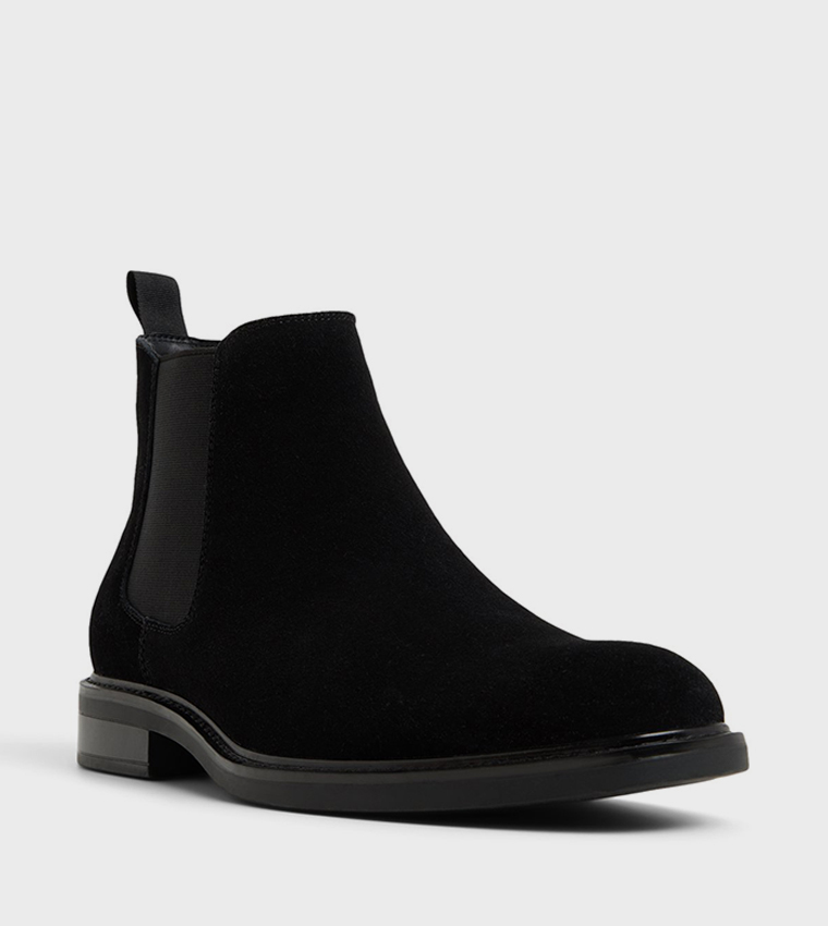 GIO Round Toe Chelsea Boots