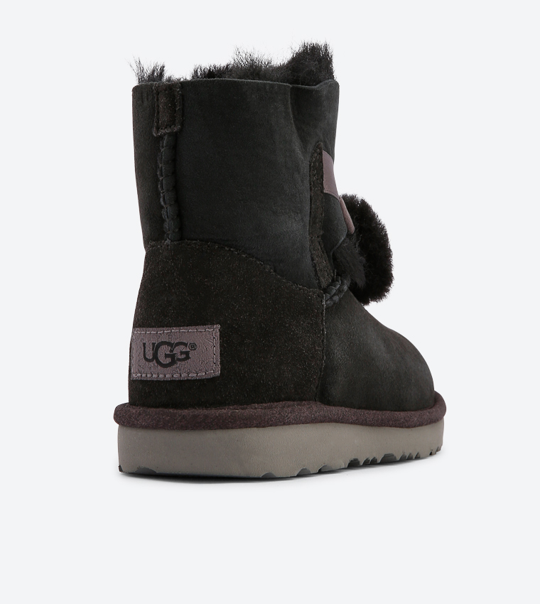 Ugg gita hotsell pom pom black