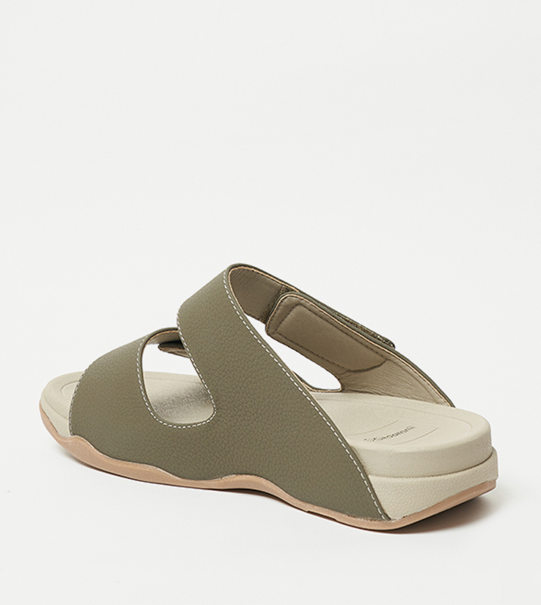 Textured Arabic Sandals