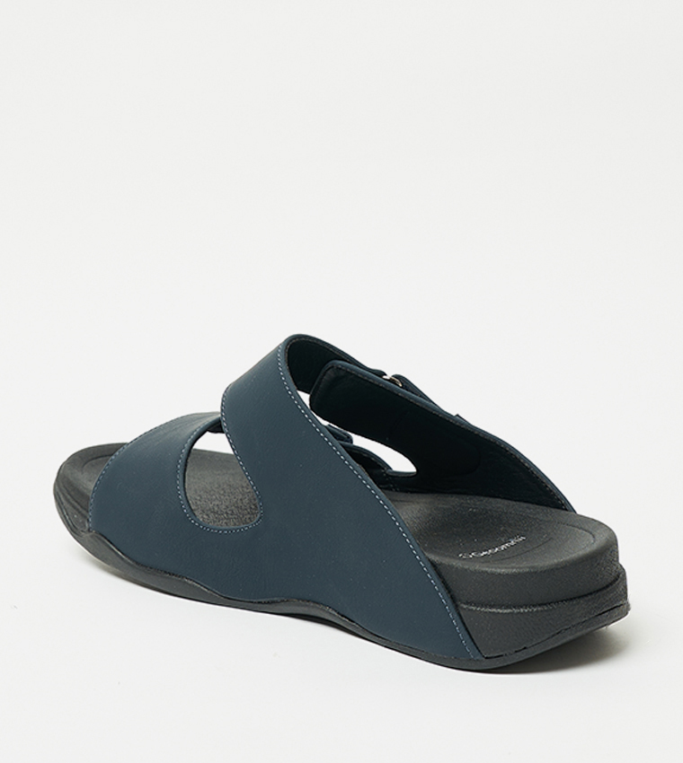 Textured Arabic Sandals