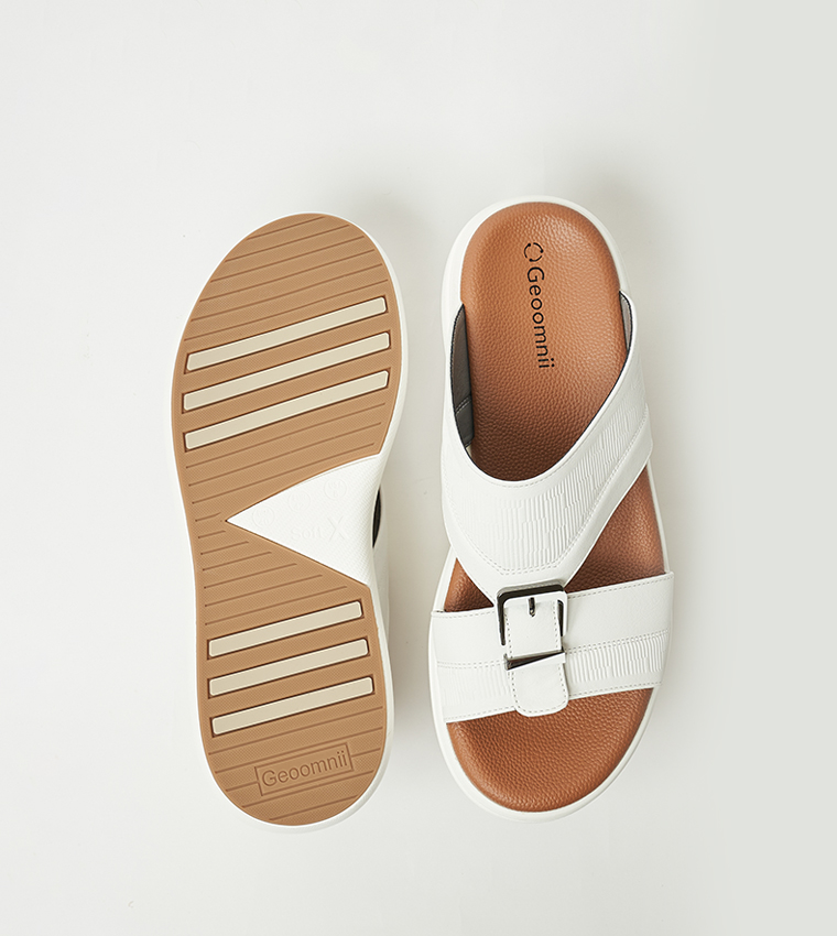 Textured Arabic Sandals