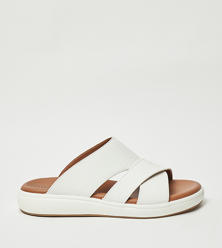 Textured Arabic Sandals