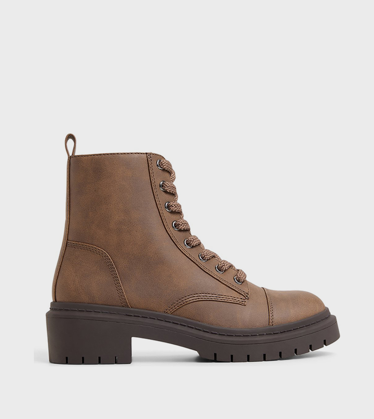 GOER Lace Up Ankle Boots