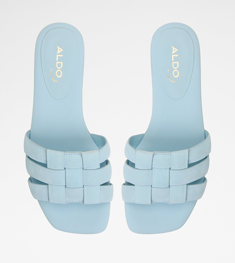 GOTOSANDAL Textured Flat Sandals