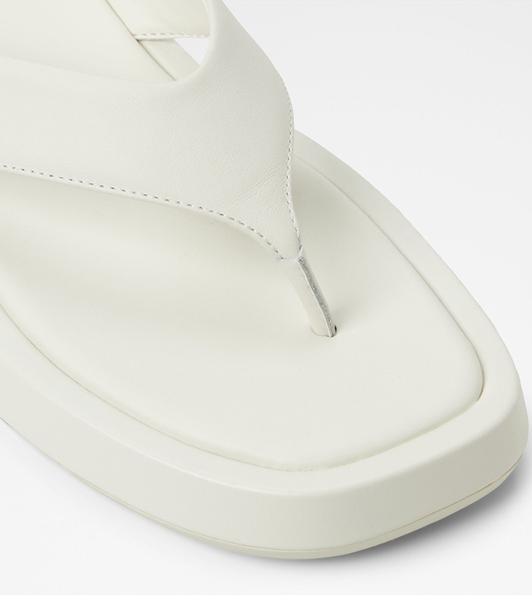 GRETTLE Textured Platform Flip Flops