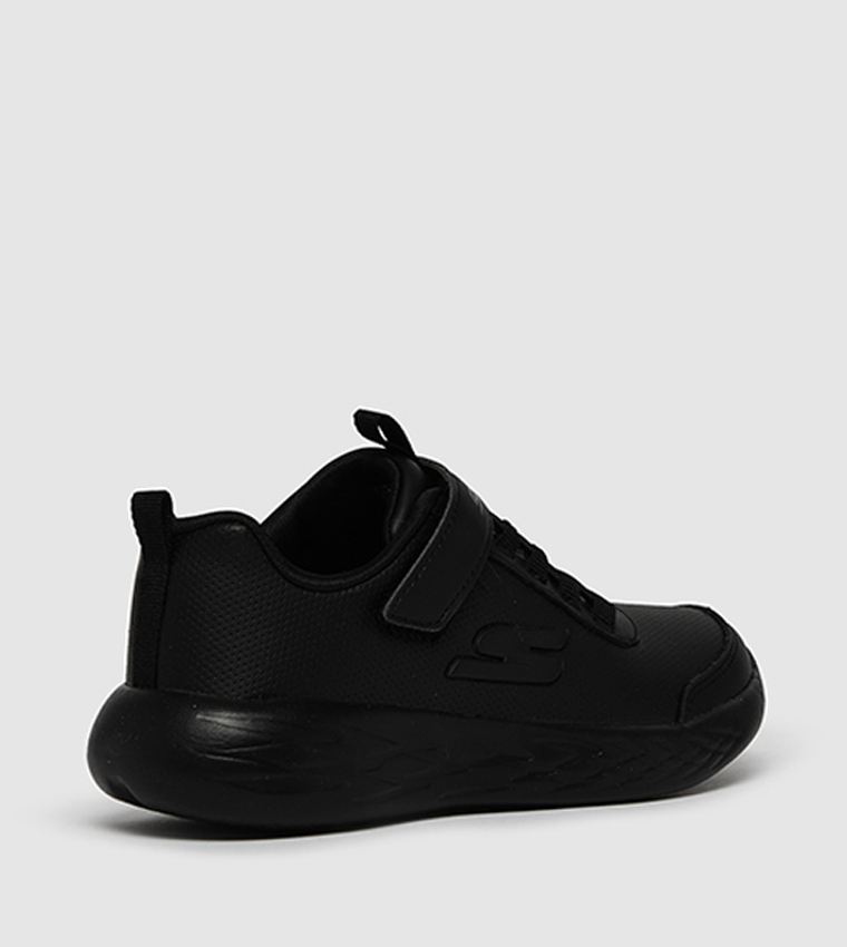 GO RUN 600 Logo Detail Sneakers