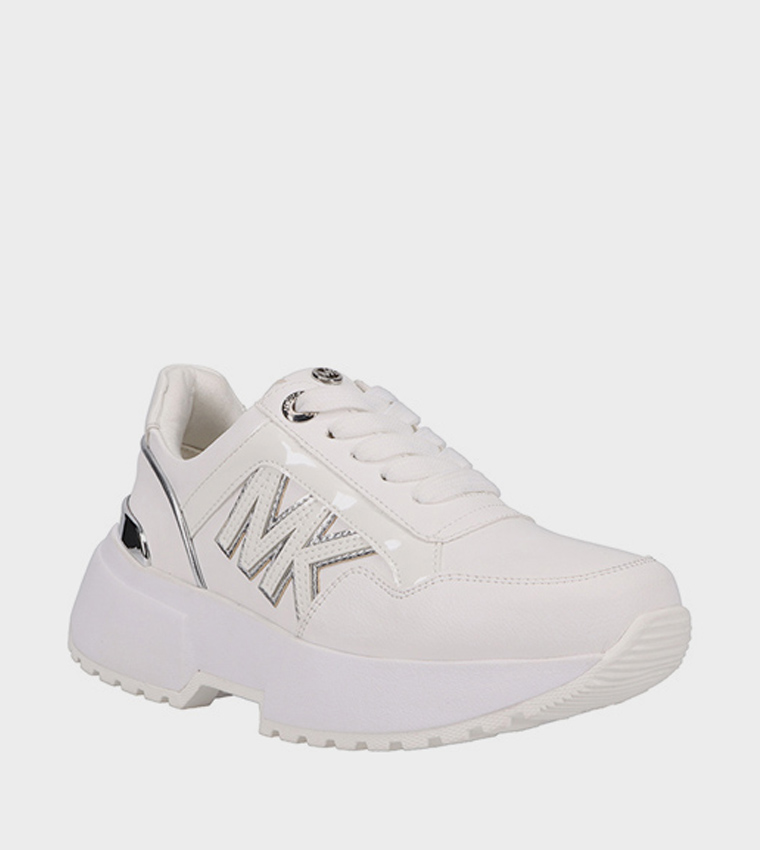 Cosmo Maddy Low Top Sneakers