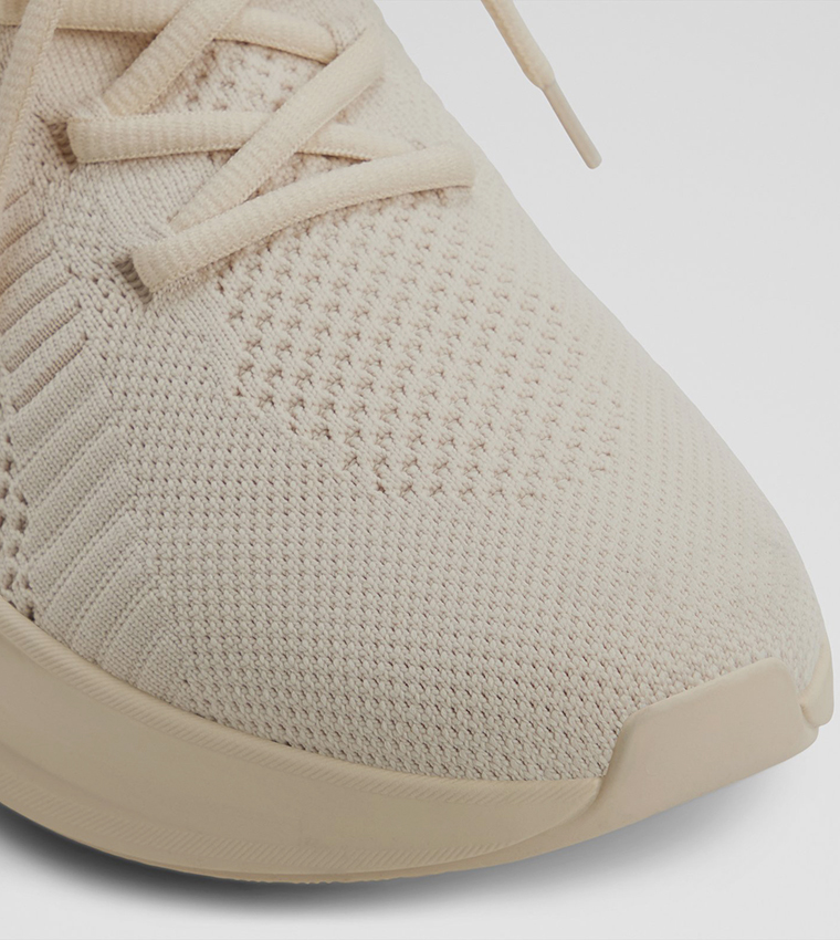 GRIFIN Chunky Lace-Up Sneakers