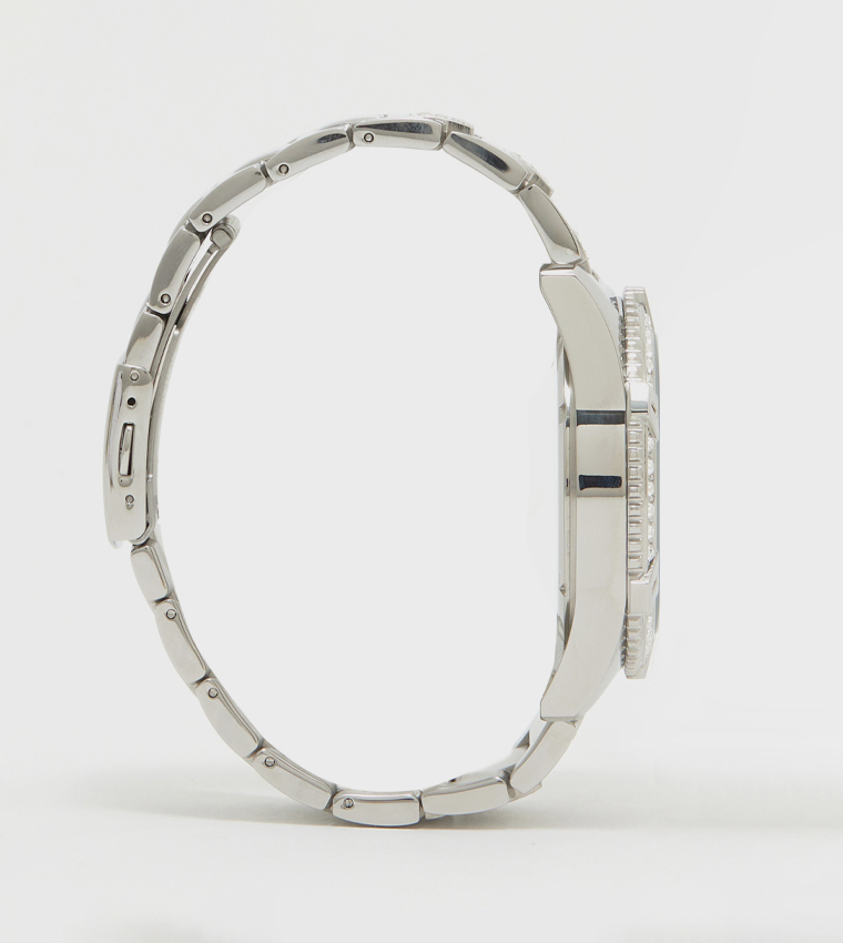 Frontier Quartz Chronograph Watch, 48 mm