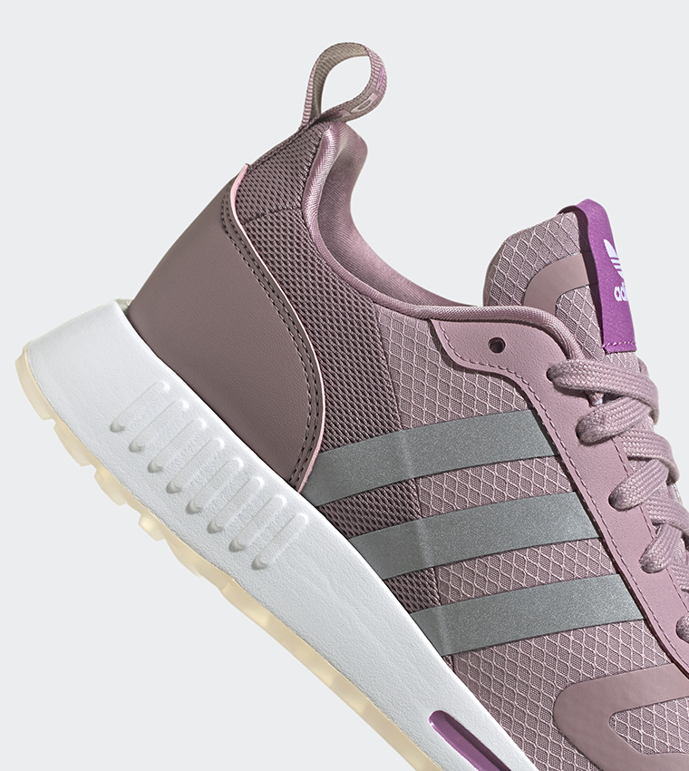 Adidas purple lace shoes hotsell