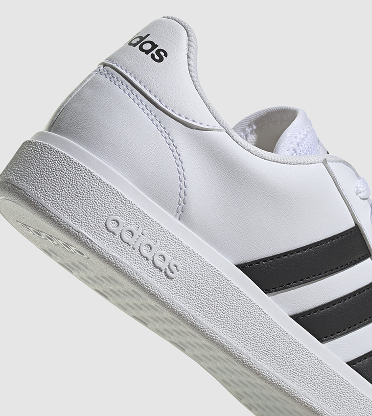 Grand TD Court Sneakers