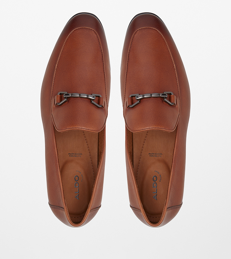 GWARDON Metal Accent Loafers