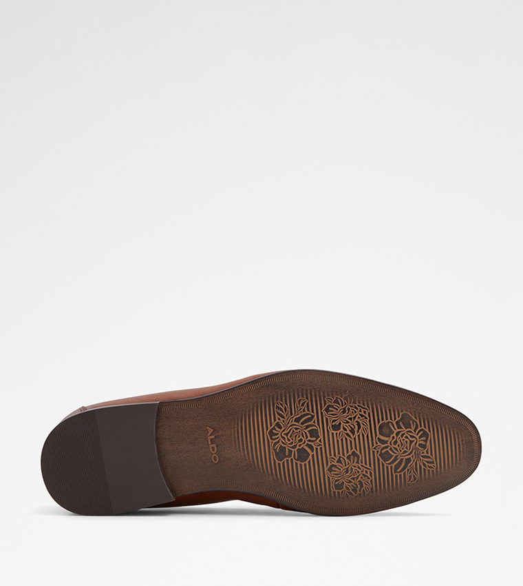 GWARDON Metal Accent Loafers