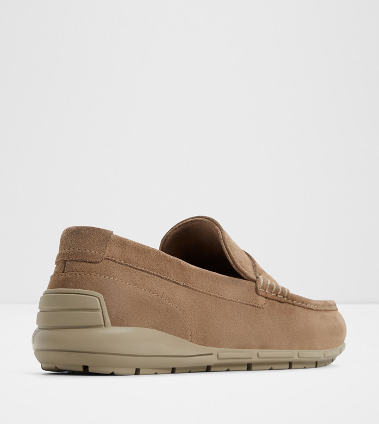 GWUD-IN Suede Loafers