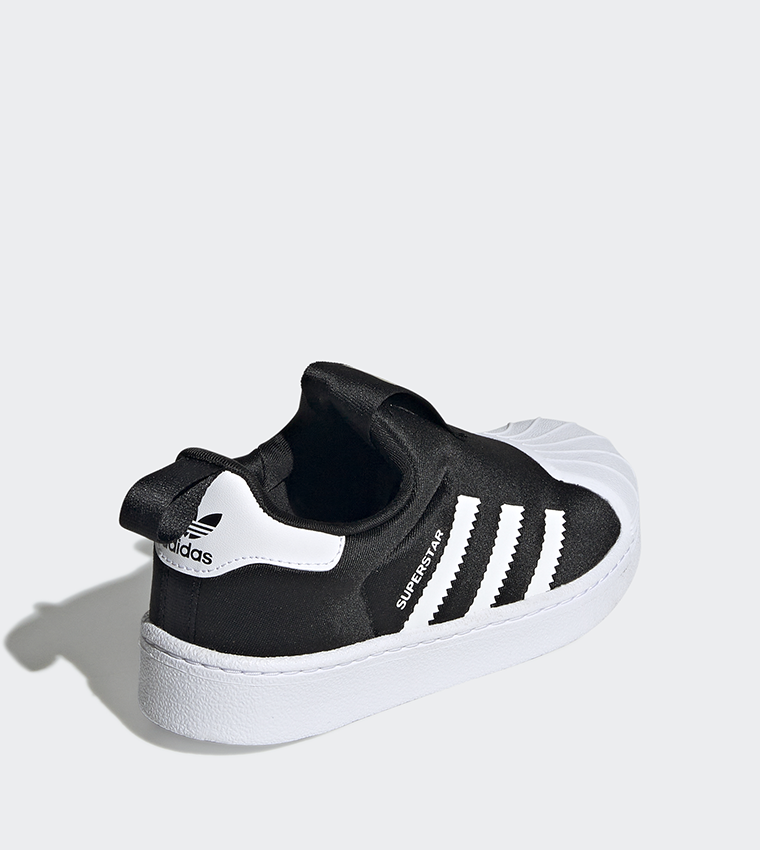 Running in sale adidas superstars