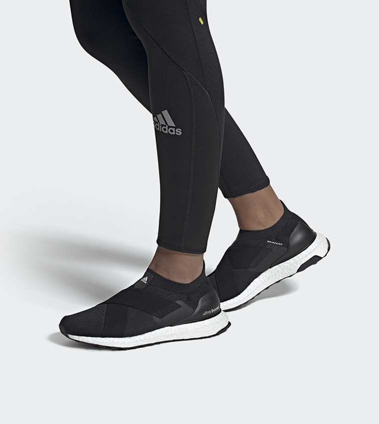 adidas Ultra Boost Slip-On Swarovski Black (Women's) ADIDAS ULTRABOOST SLIP ON DNA RUNNING SNEAKERS WOMENS 7 GZ9847